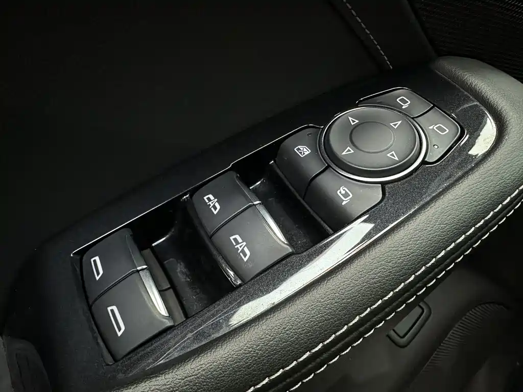 Cadillac CT5 2022 — фото 26