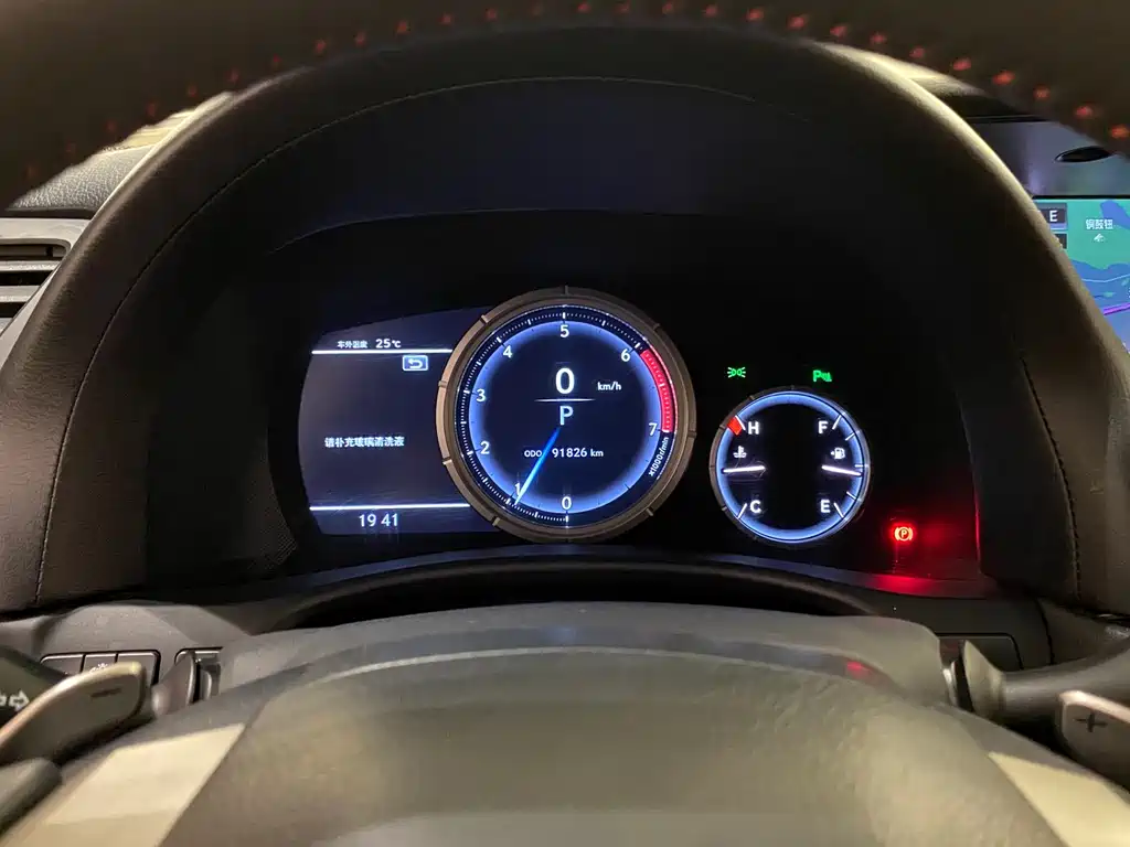 Lexus GS 2017 — фото 17