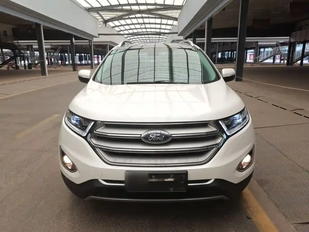Ford Edge 2019 — фото 3