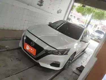 Nissan Teana 2021