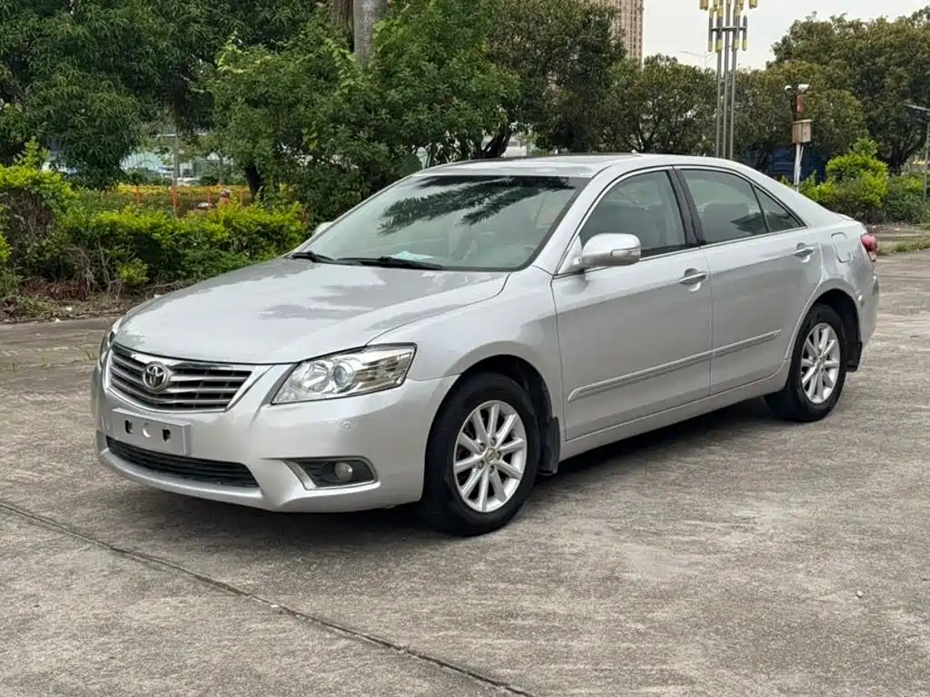 Toyota Camry 2010