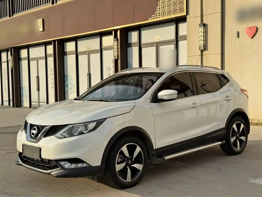 Nissan Qashqai 2018 — фото 1
