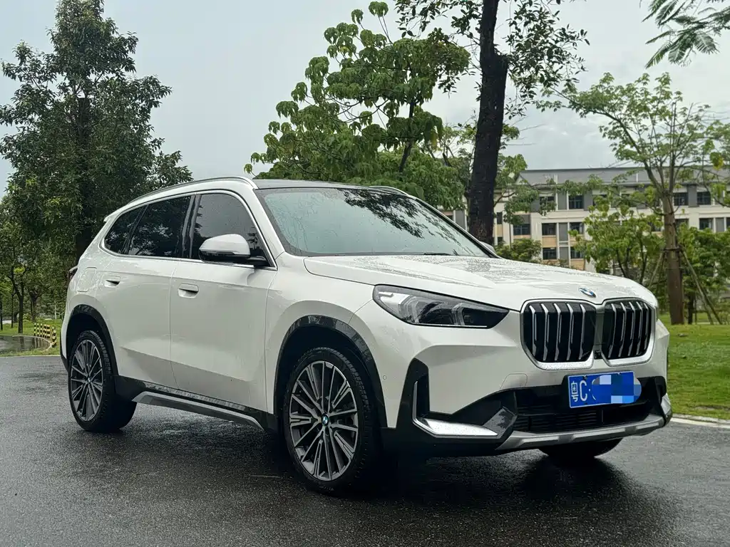 BMW X1 2023 — фото 3