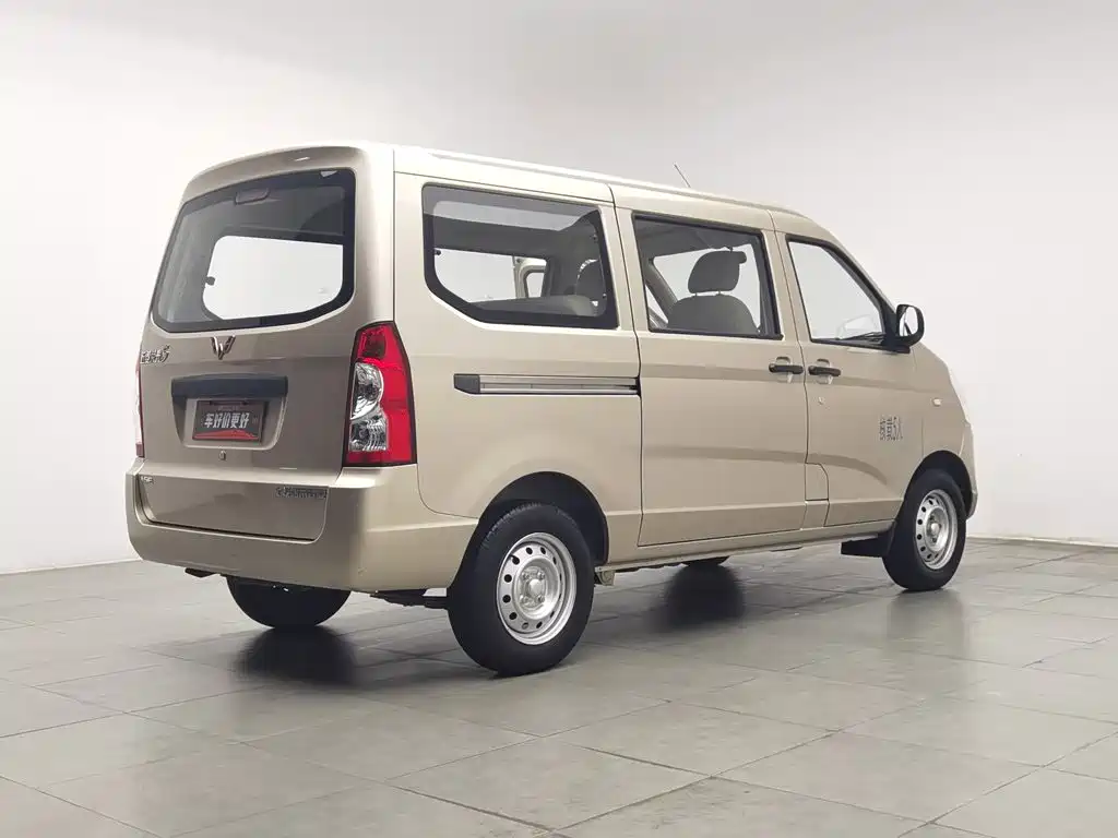 Wuling Rongguang S 2023 — фото 2