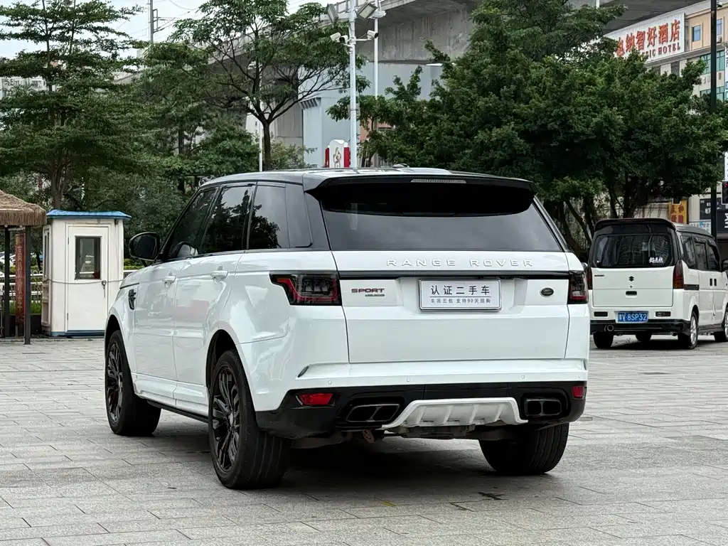 Land Rover Sport 2016 — фото 12