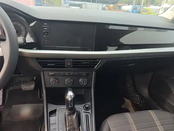 Volkswagen Lavida 2021