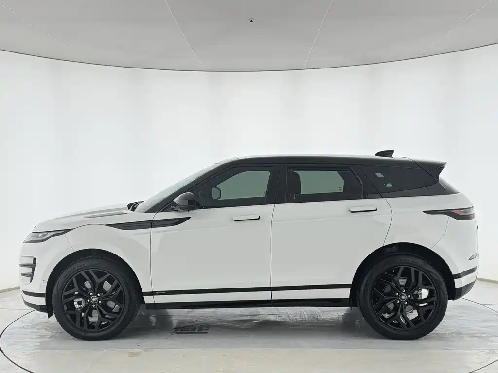 Land Rover Evoque 2021 — фото 2