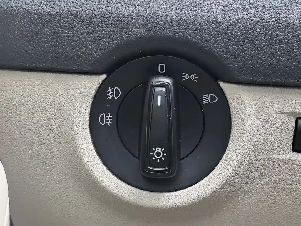 Skoda Octavia 2015 — фото 21