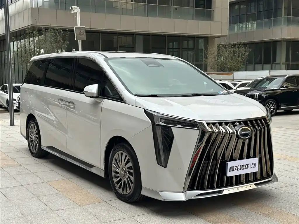 GAC Motor Trumpchi M8 2023 — фото 5