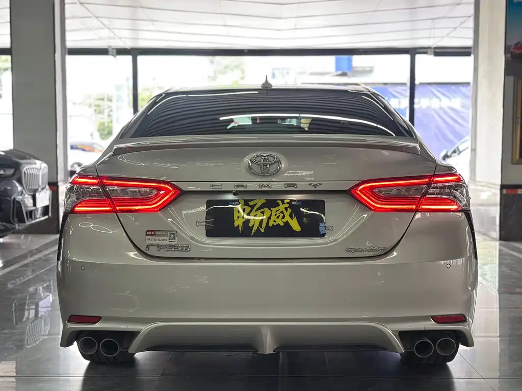 Toyota Camry 2023