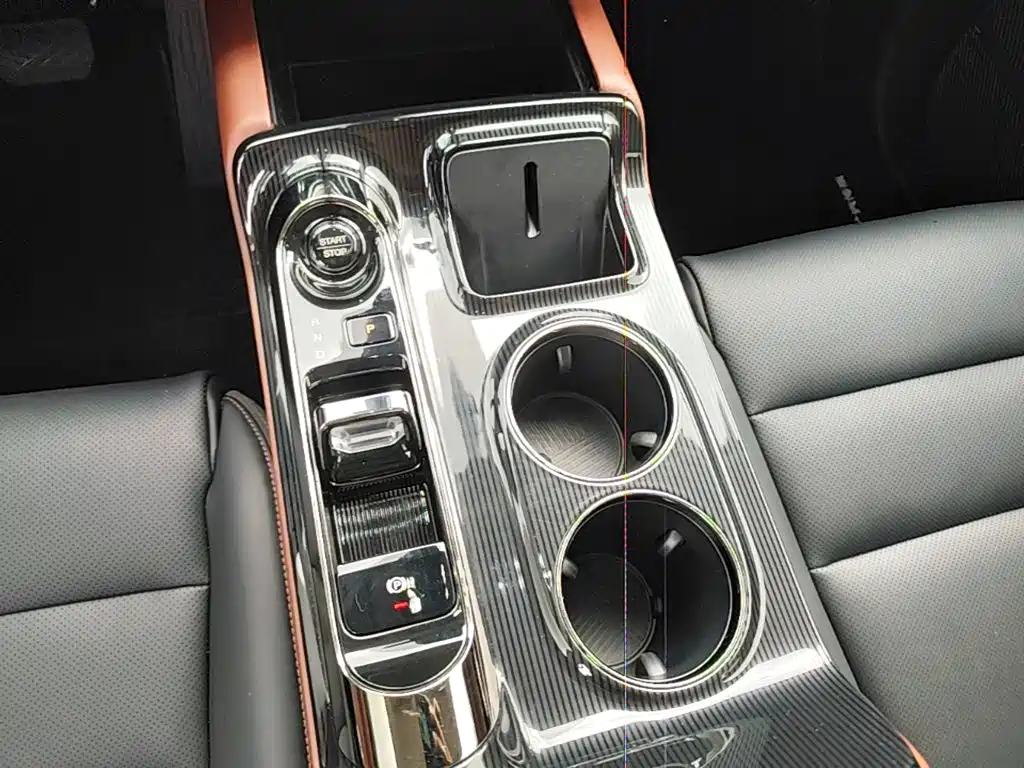 GAC Trumpchi E8 PHEV 2025 — фото 14