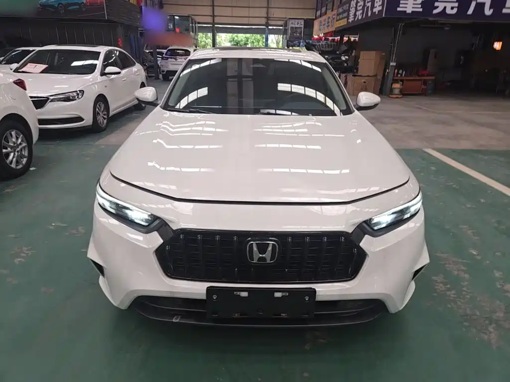 Honda Inspire 2024 — фото 3