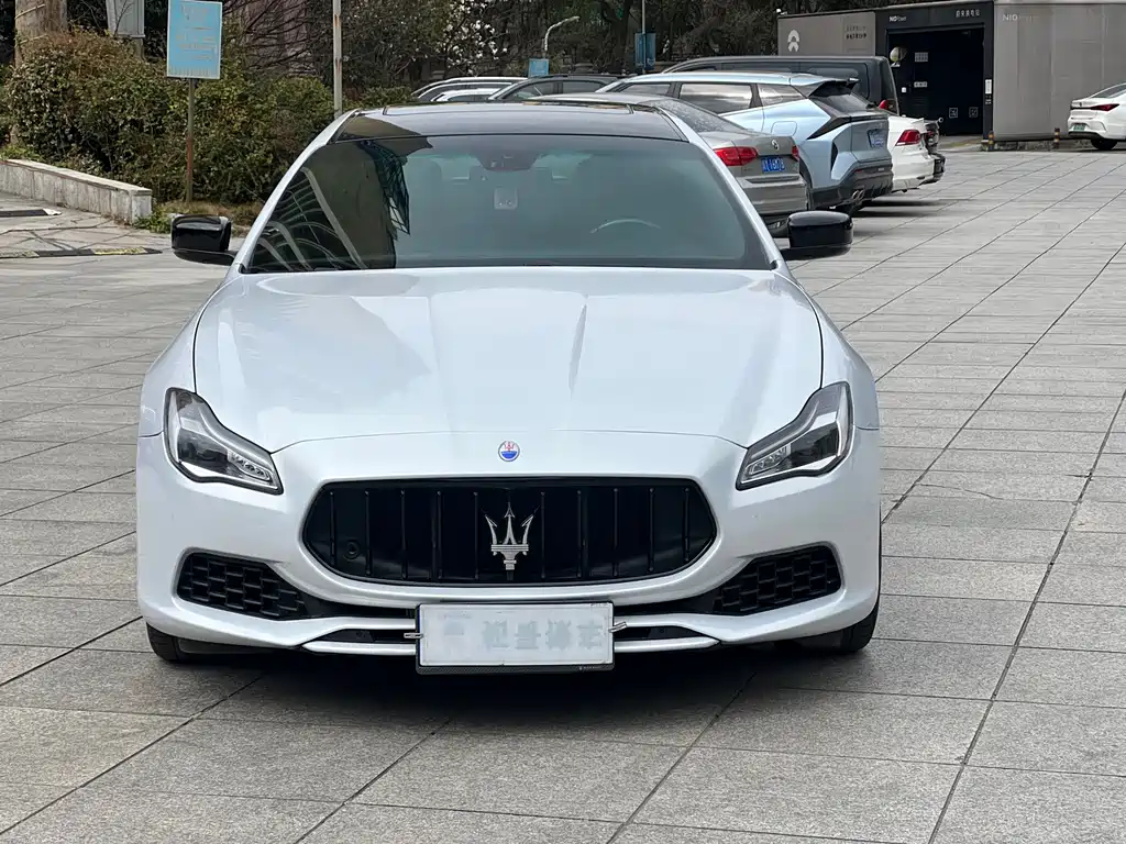 Maserati Quattroporte 2014 — фото 2