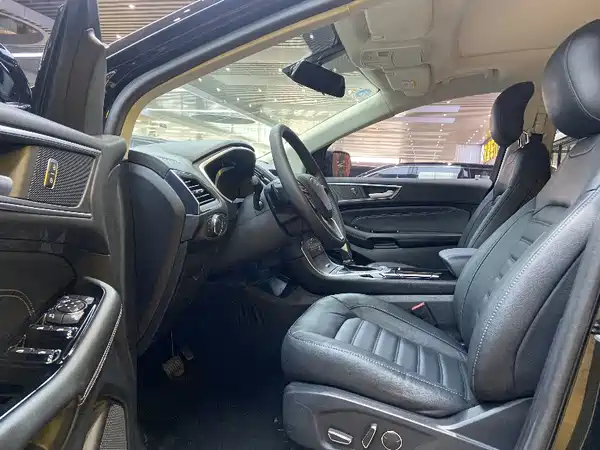 Ford Edge 2019