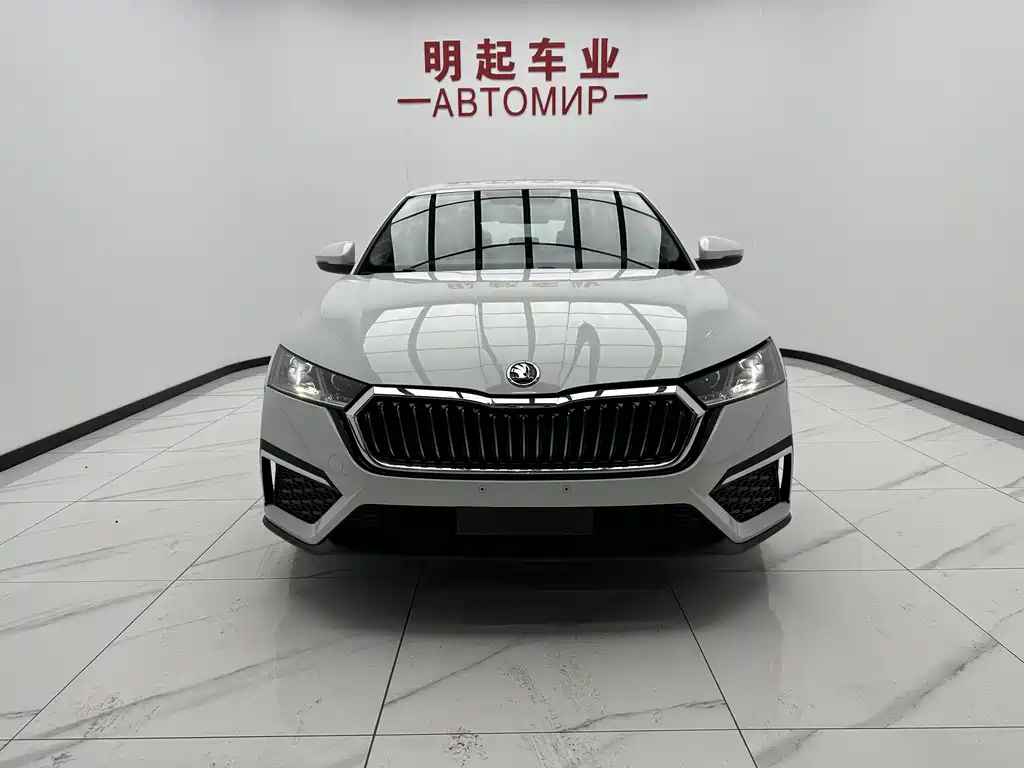 Skoda Octavia 2023