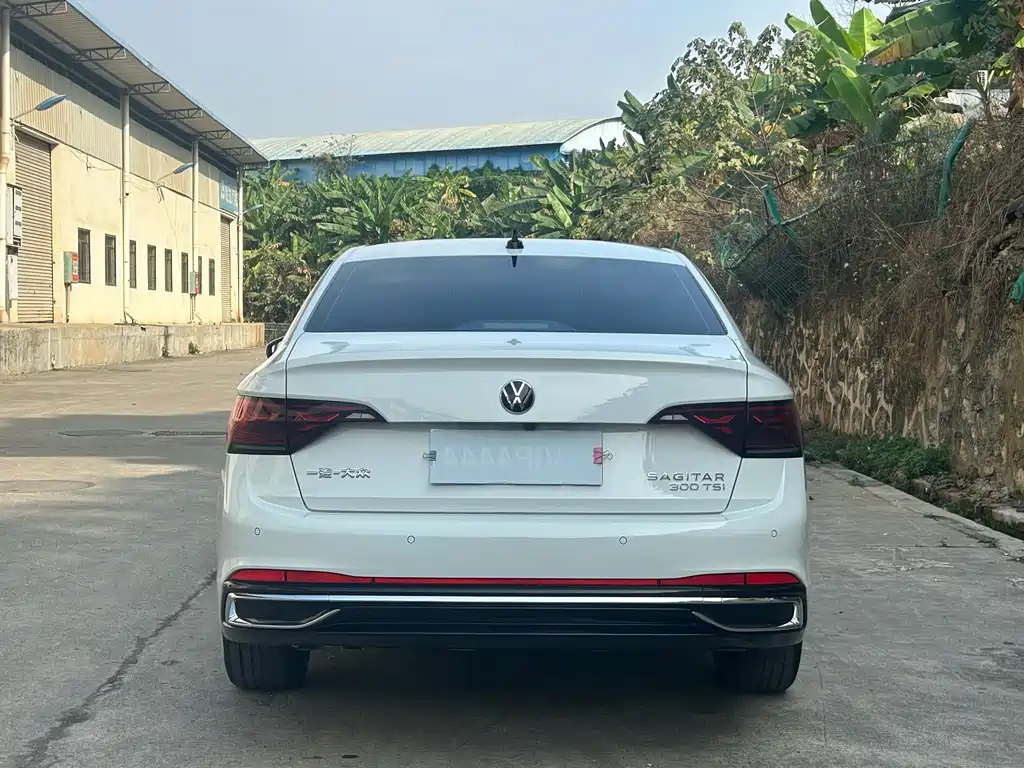 Volkswagen Sagitar 2024