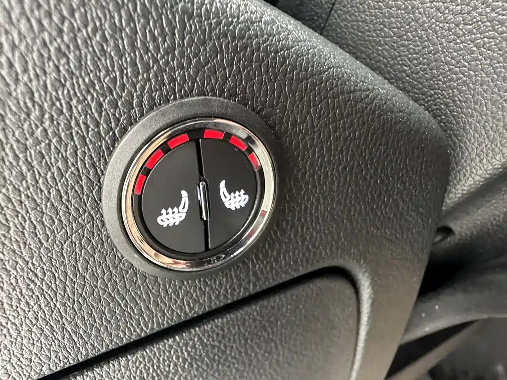 Skoda Octavia 2023 — фото 14
