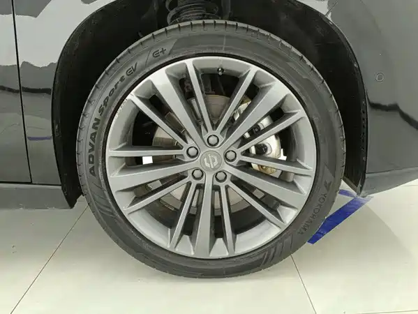 Leapmotor C16 2025