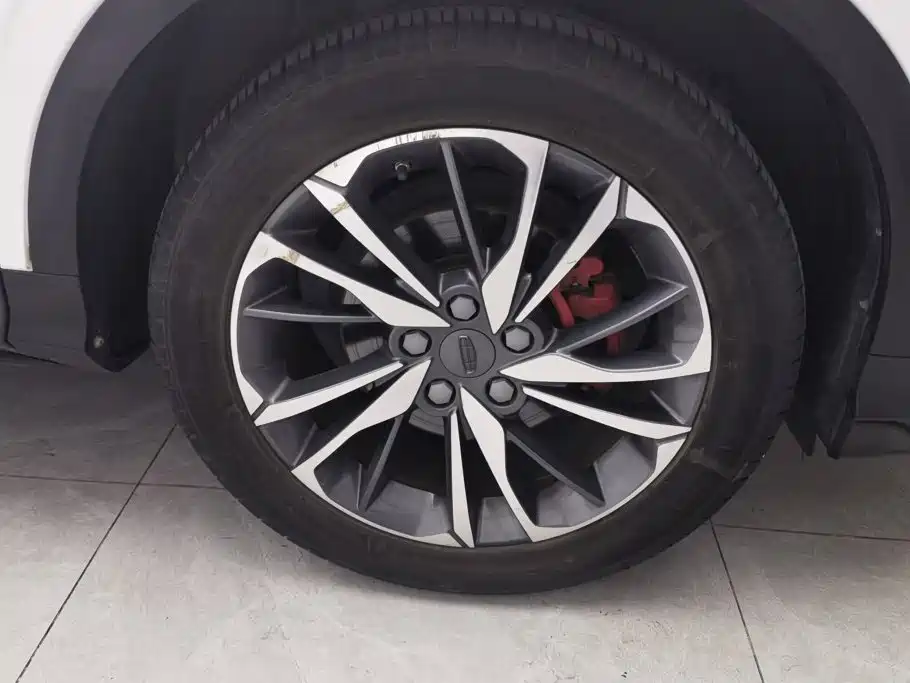 Geely Binyue 2019