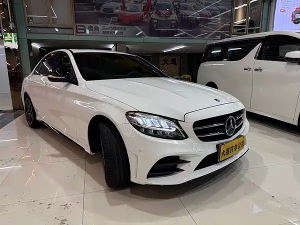 Mercedes-Benz C-Class 2020