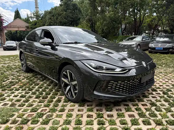 Volkswagen Lamando 2023