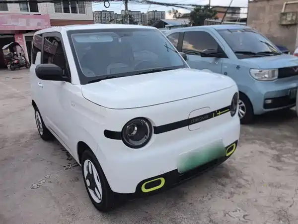 Geely Galaxy Panda 2025