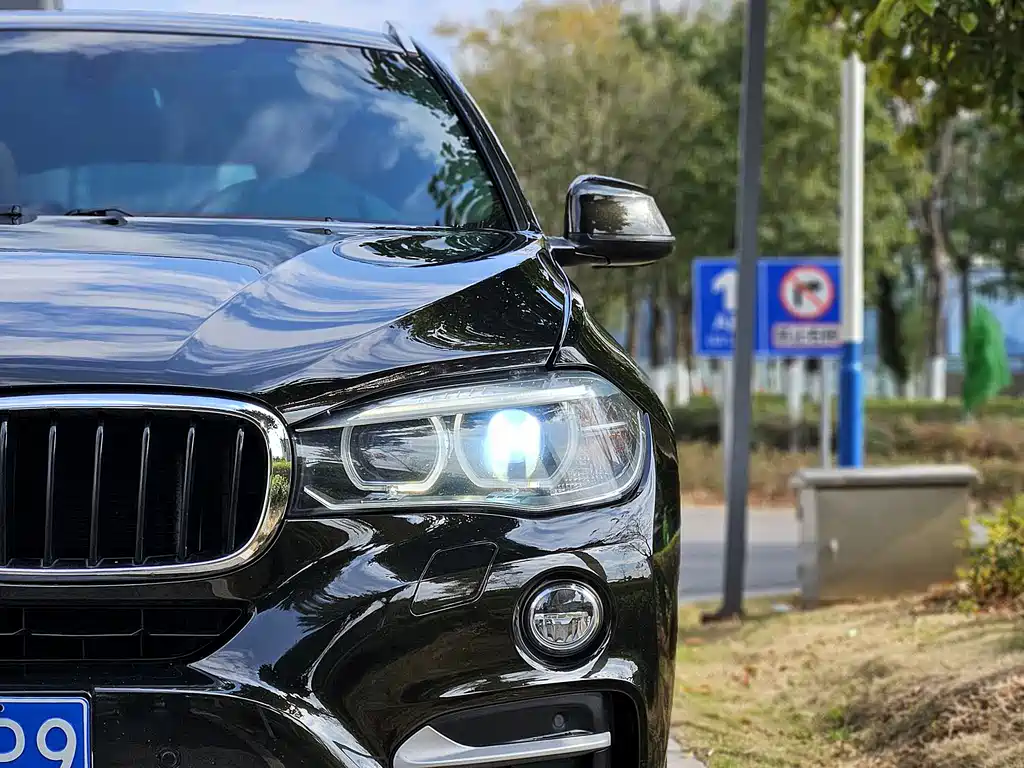 BMW X6 2015 — фото 22