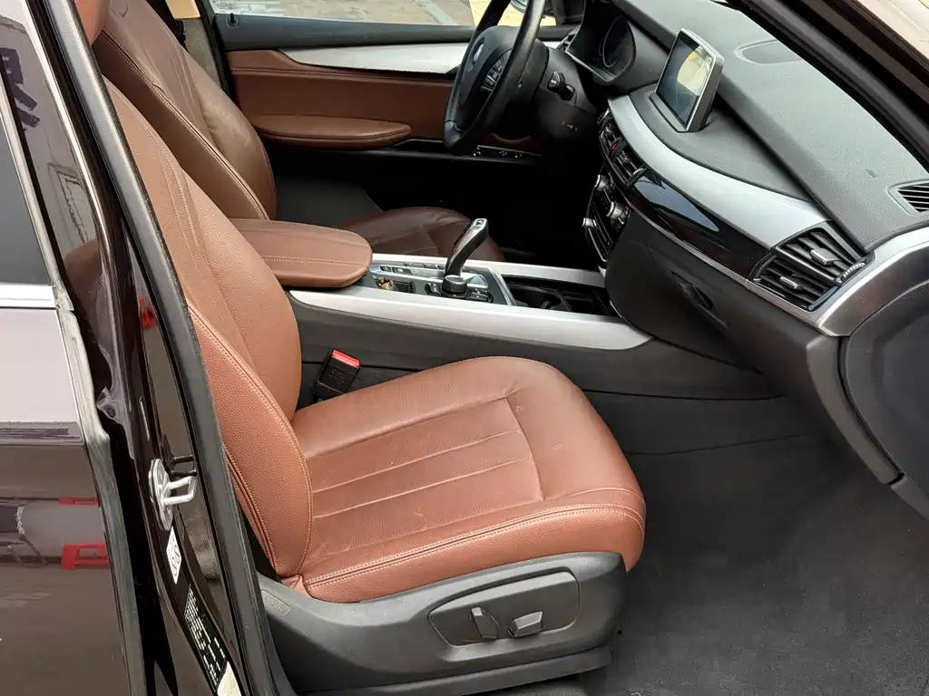 BMW X5 2018 — фото 14