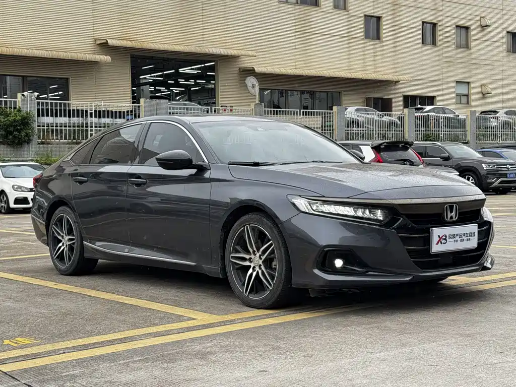 Honda Accord 2023 — фото 2