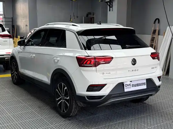 Volkswagen T-Roc 2021