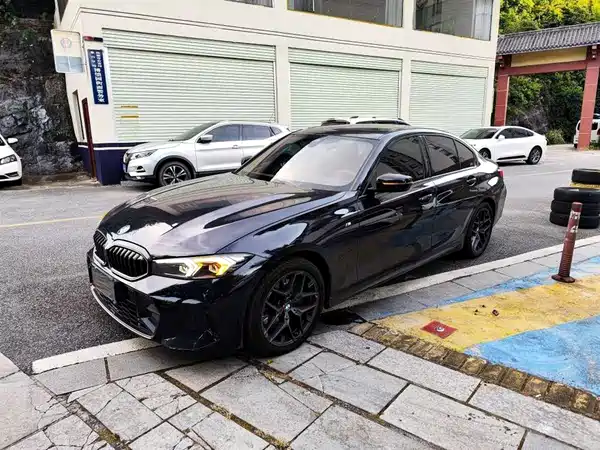 BMW 3 Series 2025