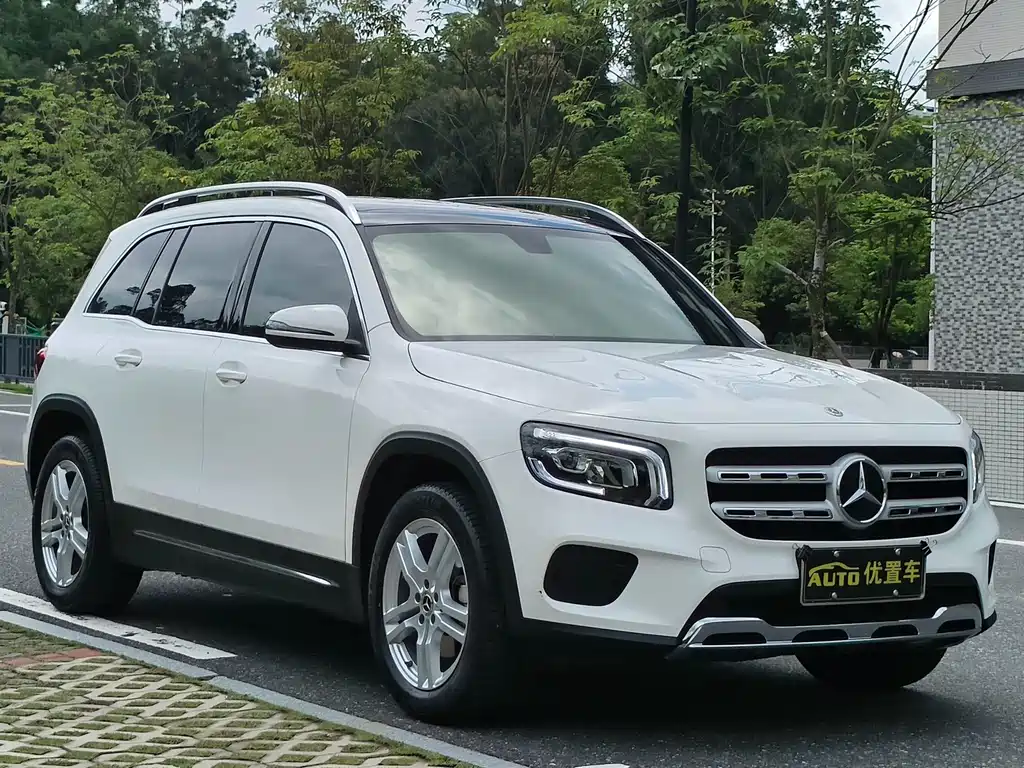 Mercedes-Benz GLB 2023 — фото 11