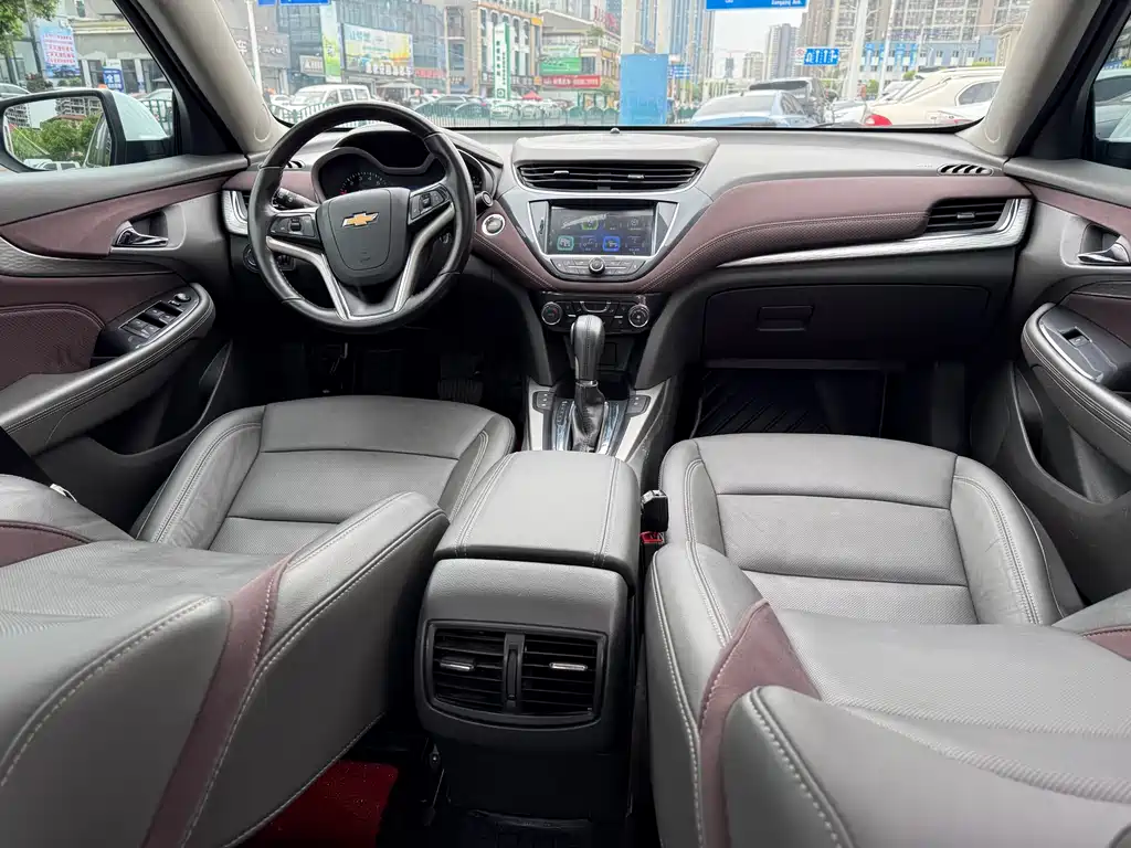 Chevrolet Malibu 2018 — фото 10