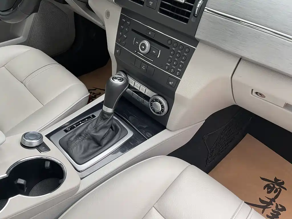 Mercedes-Benz GLK-Class 2010 — фото 13