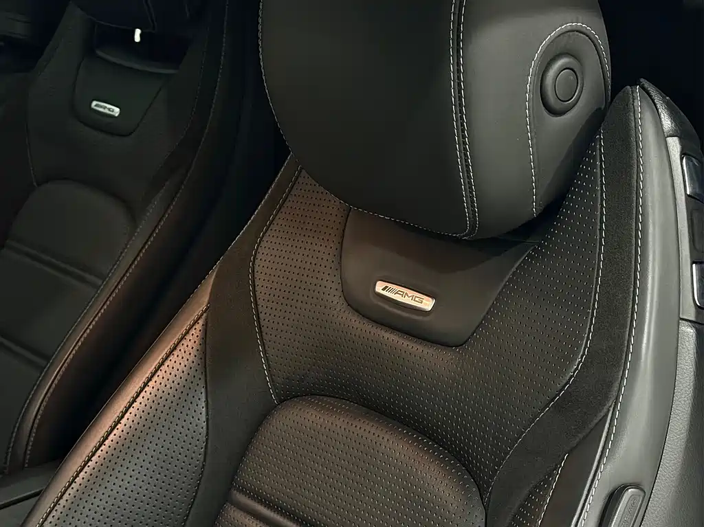 Mercedes-Benz C-Class AMG 2019 — фото 15
