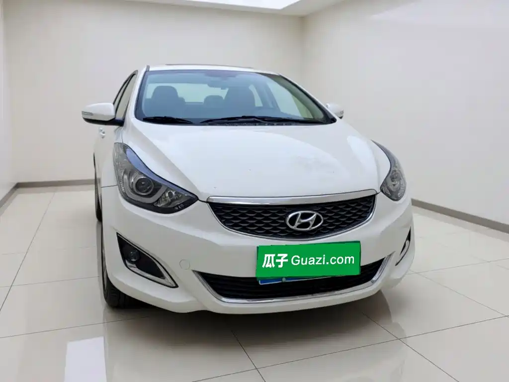 Hyundai Elantra 2016