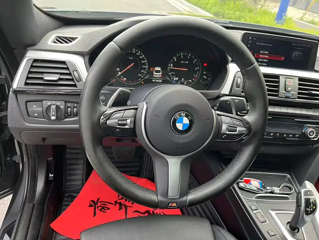 BMW 3 Series GT 2019 — фото 17