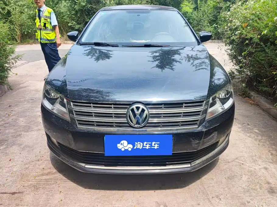 Volkswagen Lavida 2014