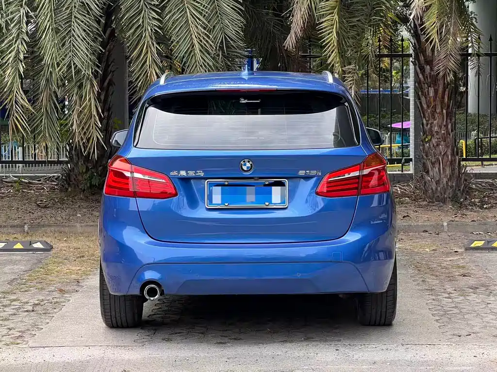BMW 2 Series Active Tourer 2019 — фото 5