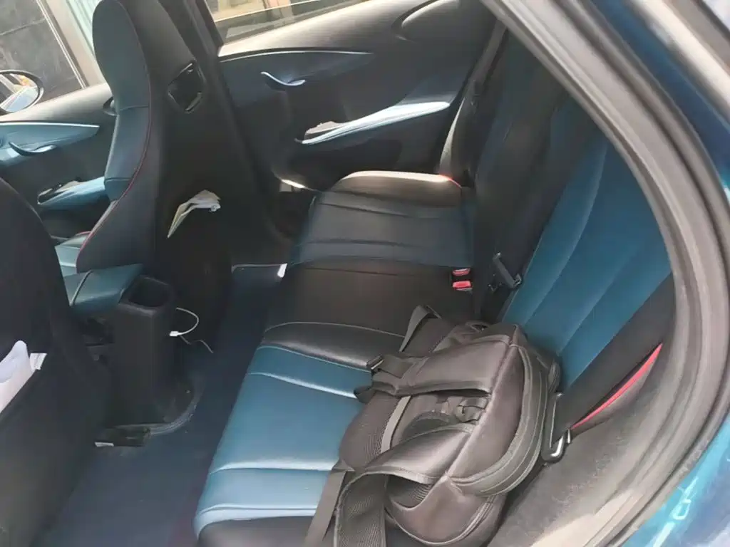 BYD Dolphin 2021 — фото 13