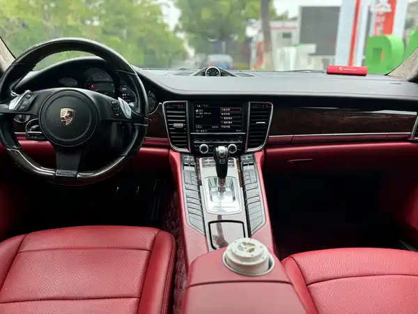 Porsche Panamera 2010