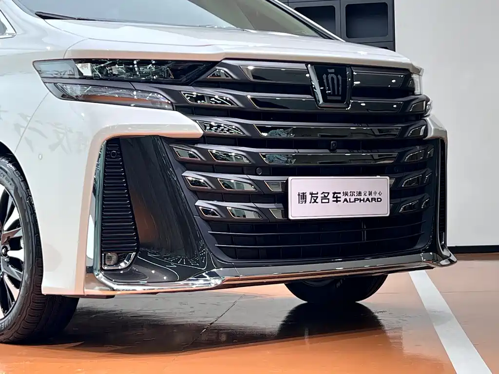 Toyota Vellfire 2024 — фото 4