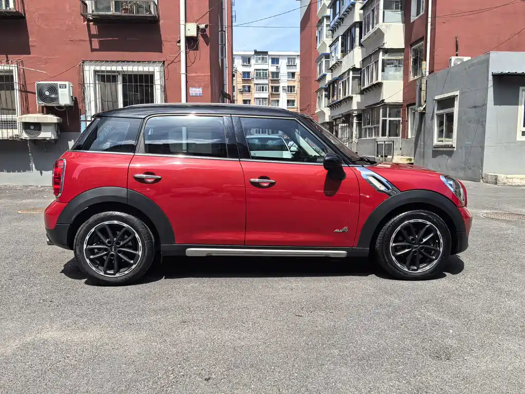 MINI Countryman 2016