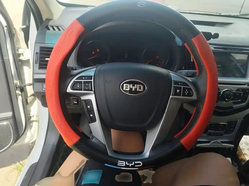 BYD Surui 2015 — фото 11