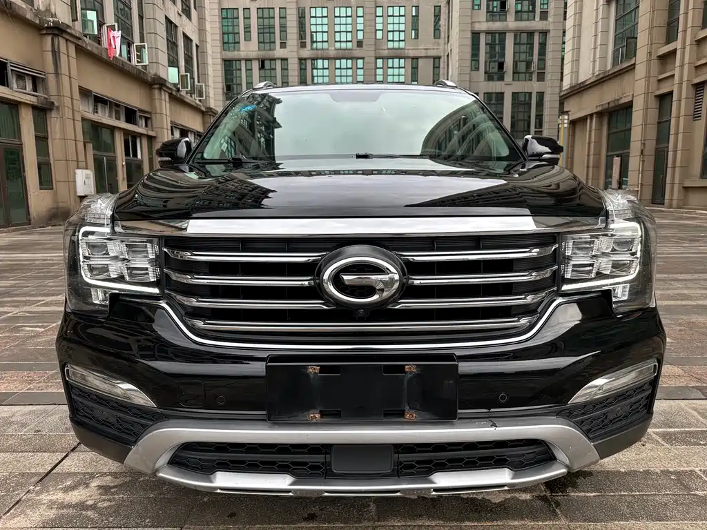GAC Motor Trumpchi GS8 2016 — фото 2