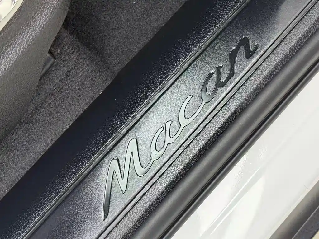 Porsche Macan 2025 — фото 9