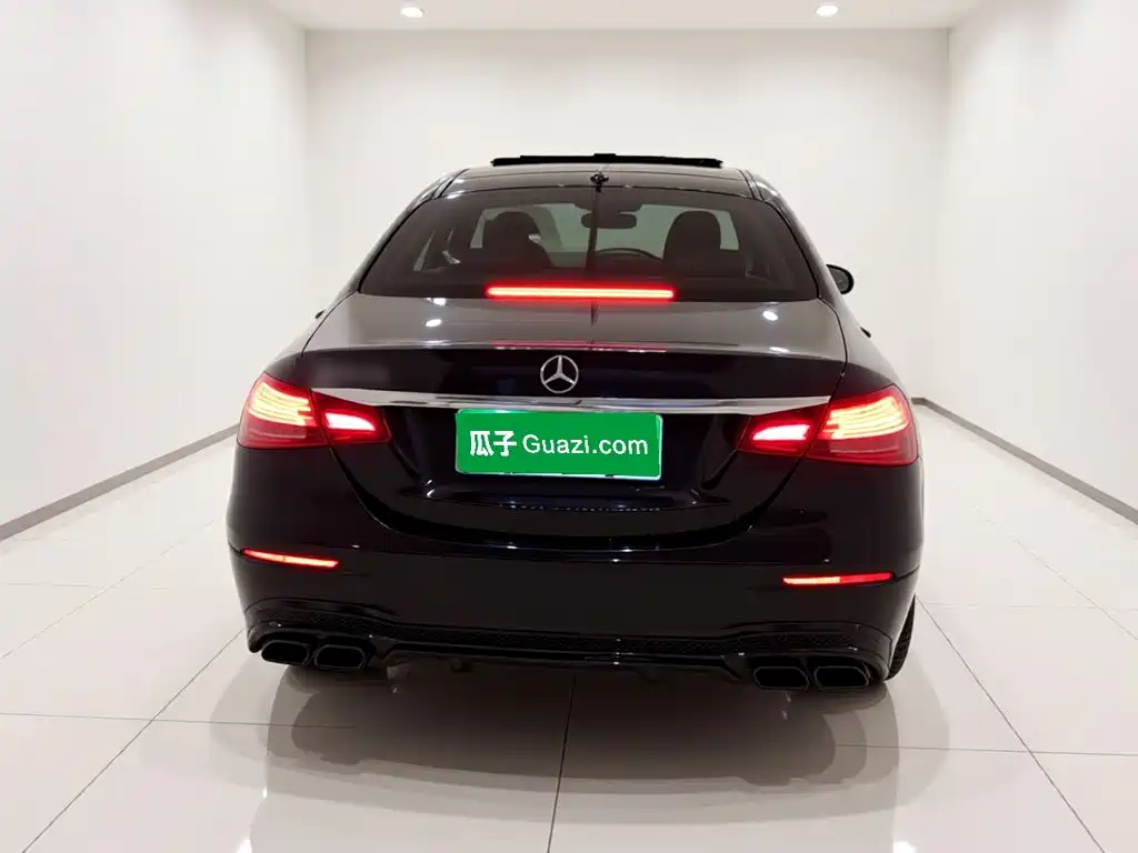 Mercedes-Benz E-Class 2021