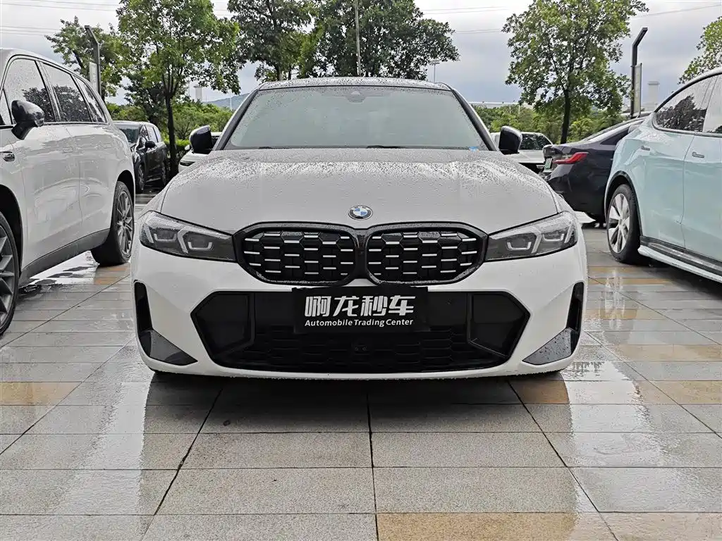 BMW 3 Series 2024