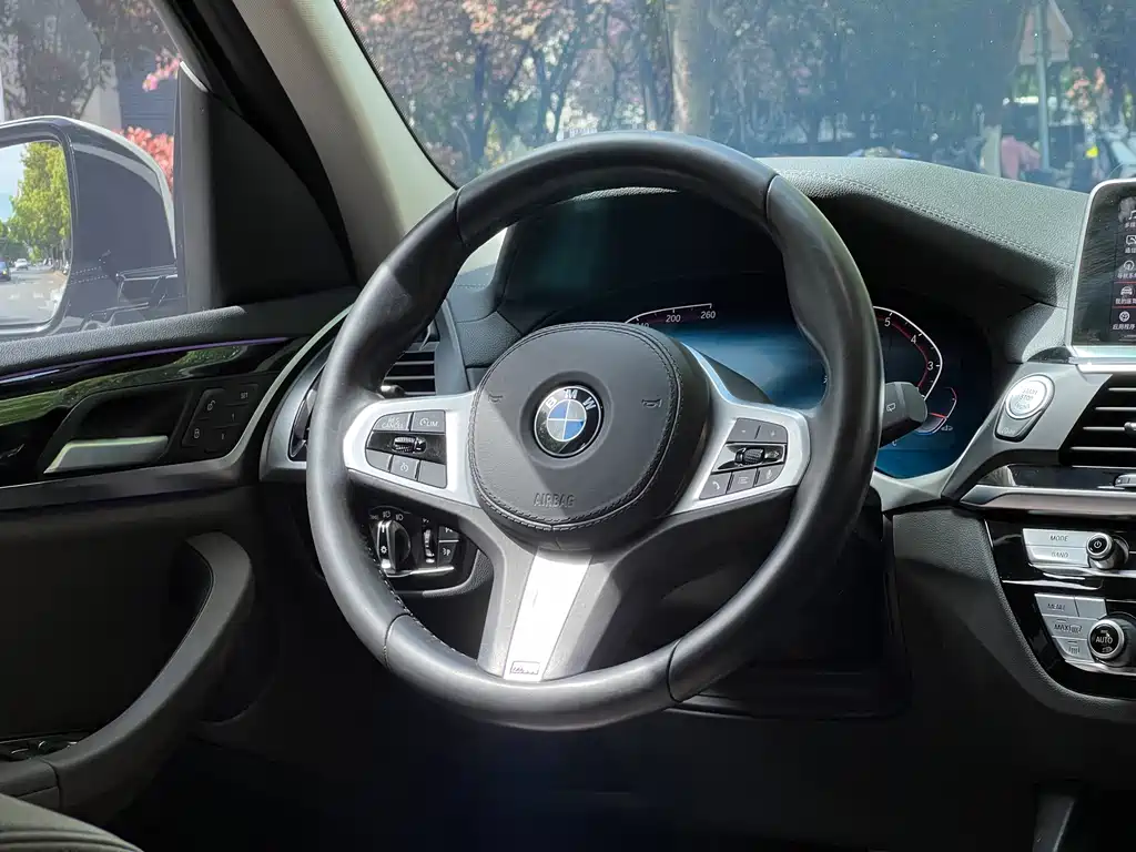 BMW X3 2021 — фото 15
