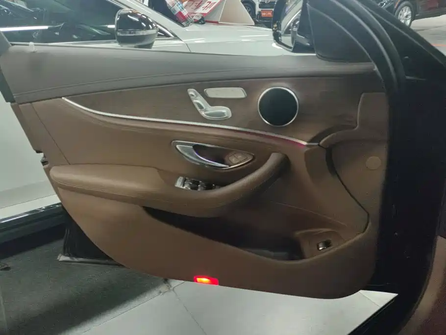 Mercedes-Benz E-Class 2018